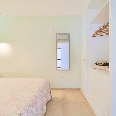 Guadalmar Paraje Natural アパート *